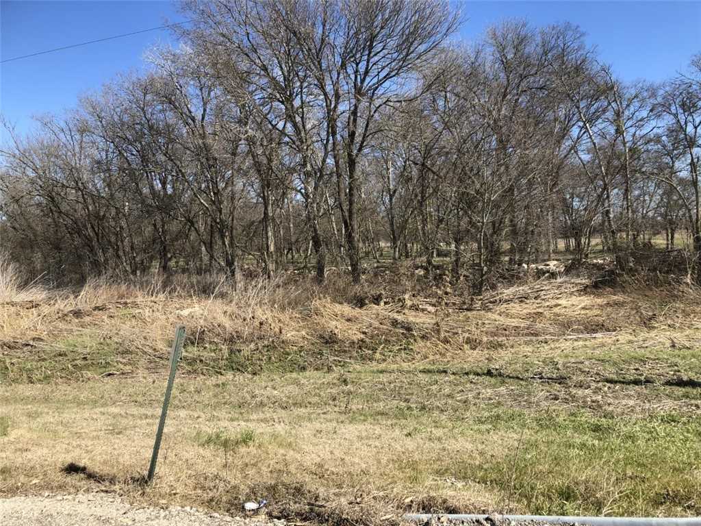 photo 1: 472 County Road 428, Taylor TX 76574