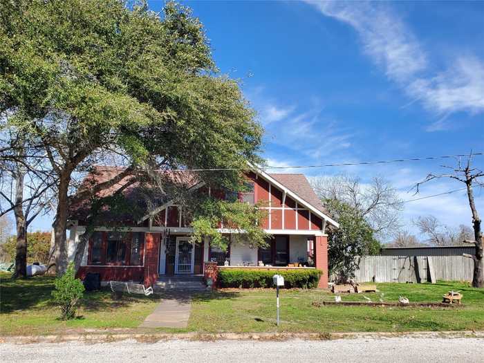 photo 1: 422 W North Main Street, Flatonia TX 78941