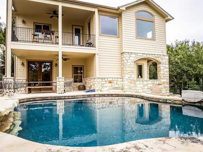 photo 1: 16308 LAKE LOOP Drive, Austin TX 78734