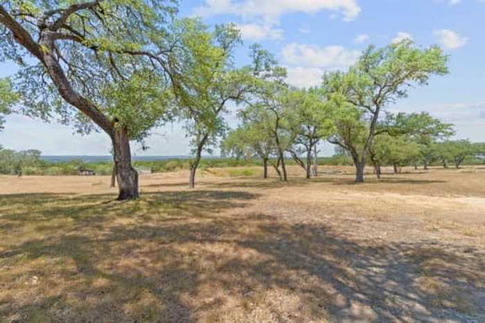 photo 7: 28733 VALLEY Road, Marble Falls TX 78654