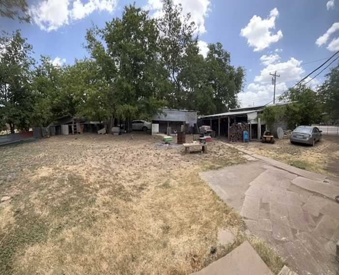 photo 2: 602 E Main Street, Lometa TX 76853