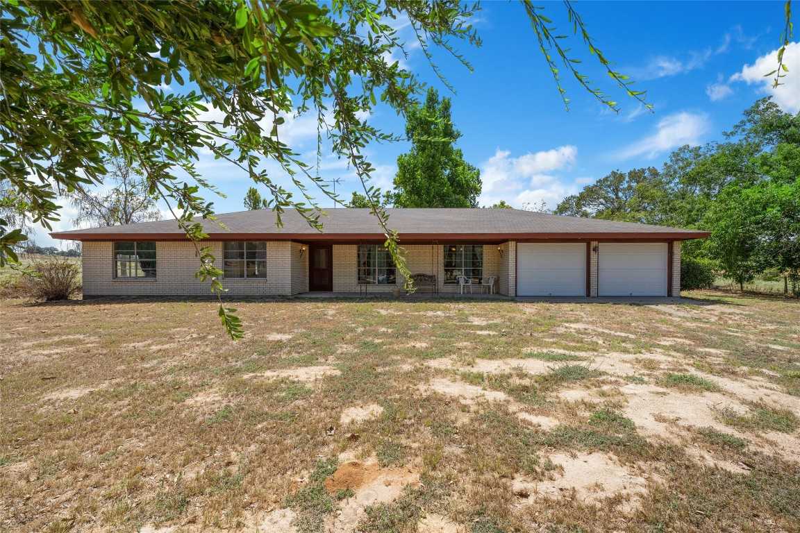 photo 1: 1768 County Road 449, Thorndale TX 76577