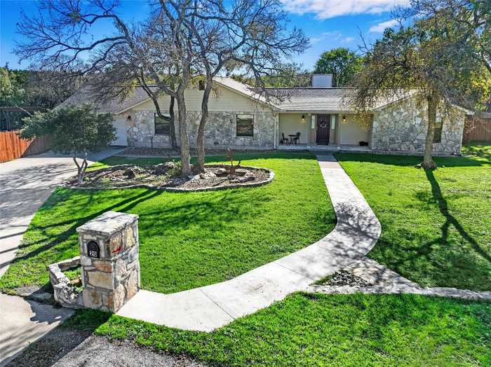 photo 1: 20 Saddle Rock Ridge, Wimberley TX 78676