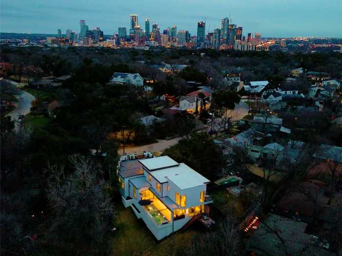 photo 2: 1115 Gillespie Place, Austin TX 78704