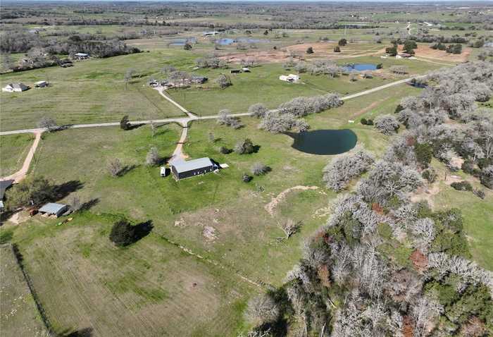 photo 40: 1575 County Road 216, Giddings TX 78942