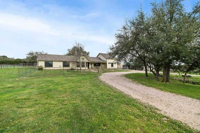 photo 2: 407 Windmill Road, Burnet TX 78611