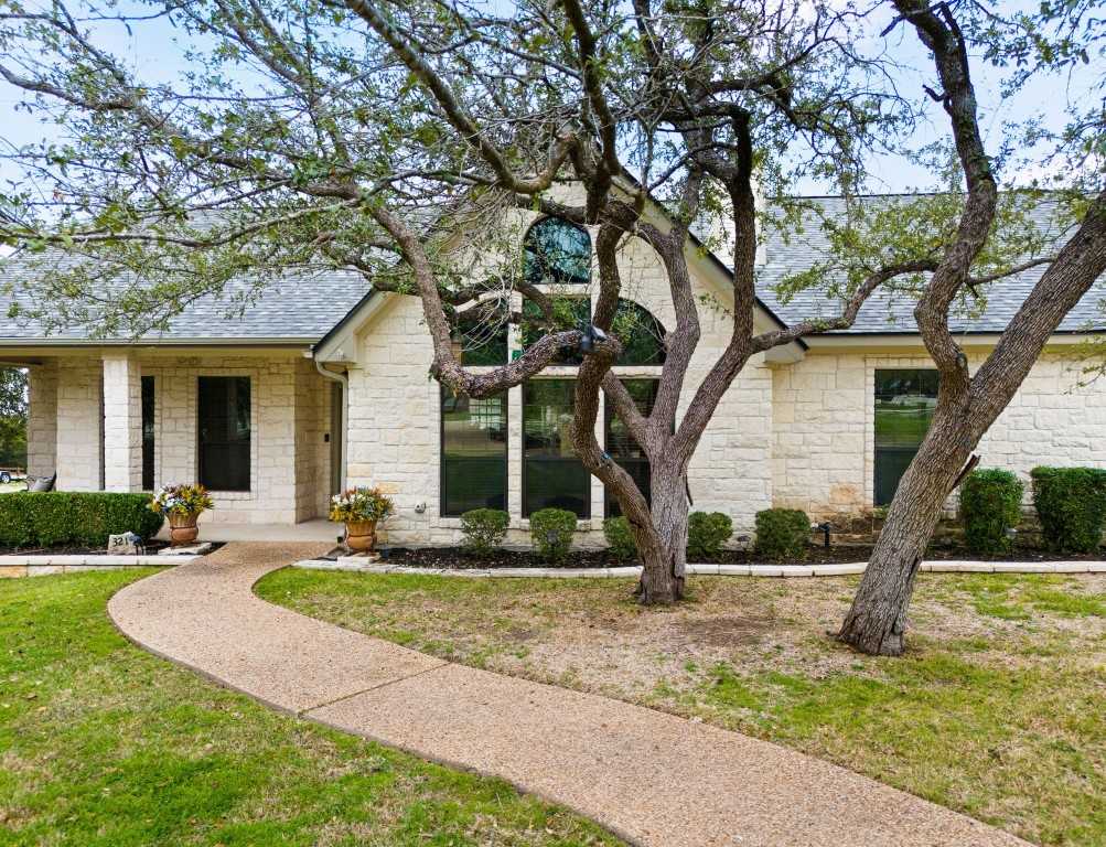 photo 2: 321 Sunrise Hills, Lampasas TX 76550