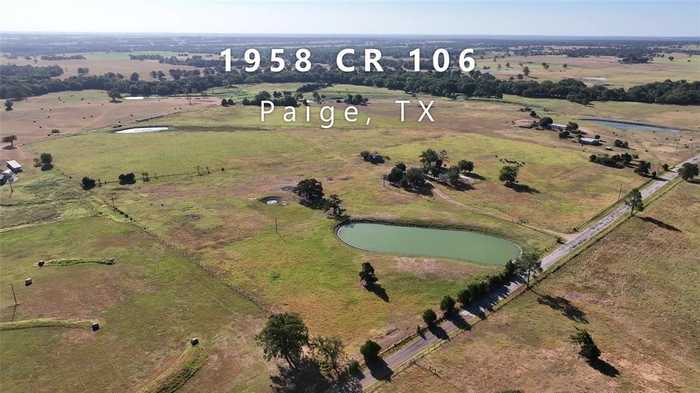 photo 1: 1958 County Road 106, Paige TX 78659