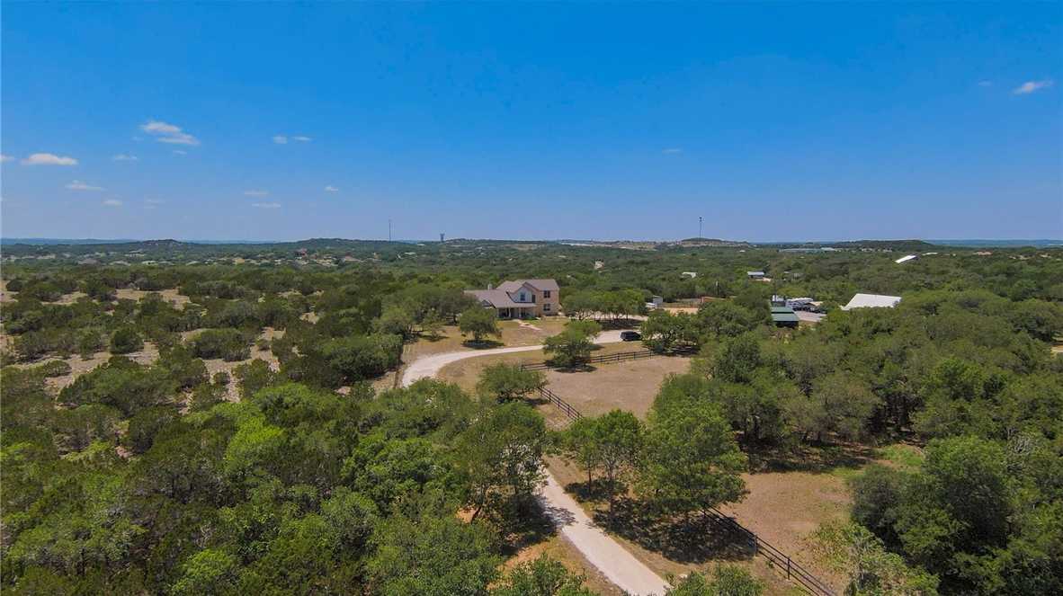 photo 2: 550 Hays Country Acres Road, Dripping Springs TX 78620