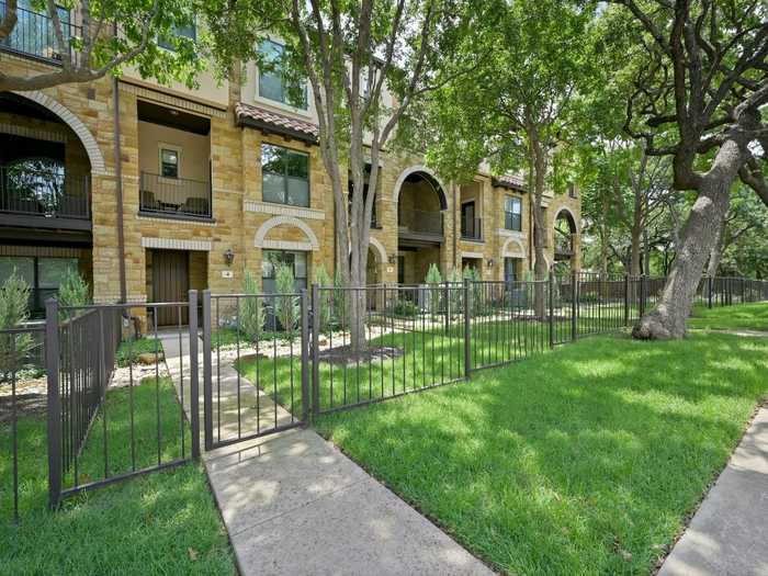 photo 2: 2505 Enfield Road Unit 4, Austin TX 78703