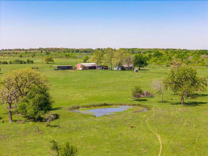 photo 2: 2530 County Road 412, Lexington TX 78947