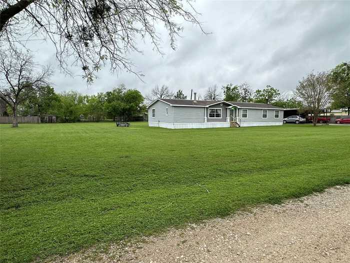 photo 17: 404 E Front Street, Thorndale TX 76577