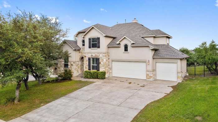 photo 2: 5505 Cypress Ranch Boulevard, Spicewood TX 78669