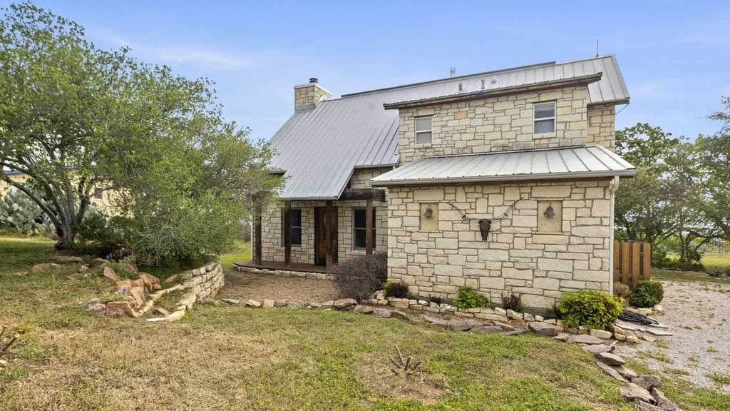 photo 3: 312 Blue Sky Way, Burnet TX 78609