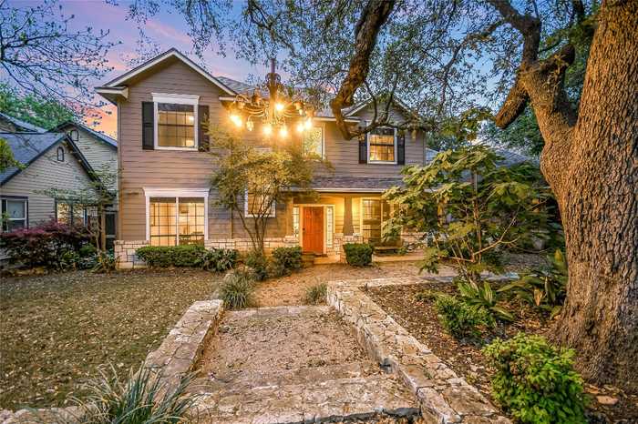 photo 1: 909 Garner Avenue, Austin TX 78704