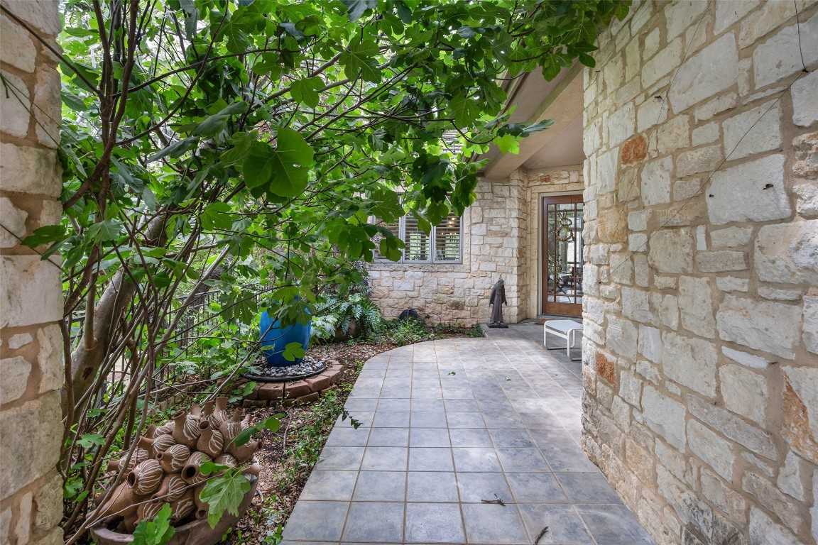 photo 3: 2305 Barton Creek Boulevard Unit 1, Austin TX 78735