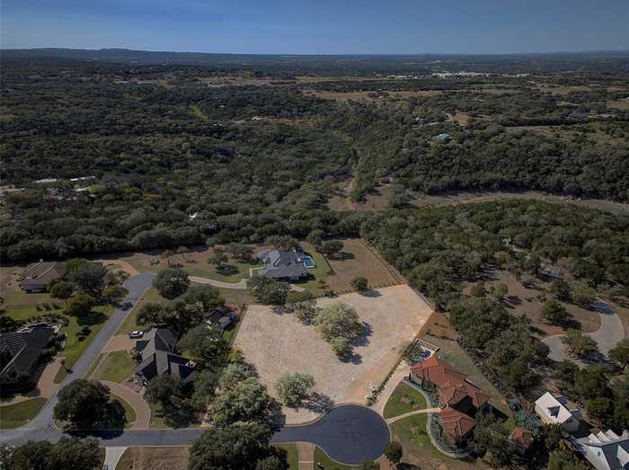 photo 38: 27505 Waterfall Hill Parkway, Spicewood TX 78669