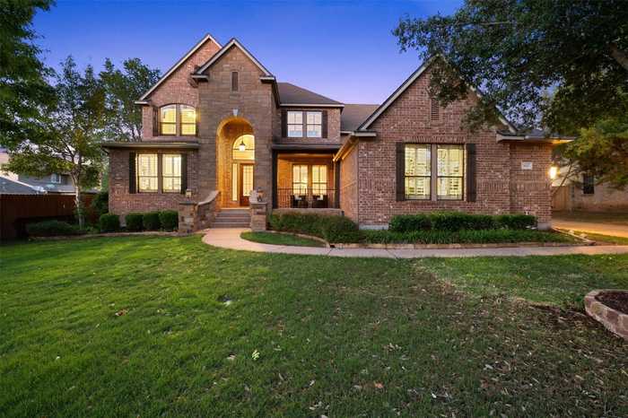 photo 2: 805 Lakewood Hills Terrace, Austin TX 78732