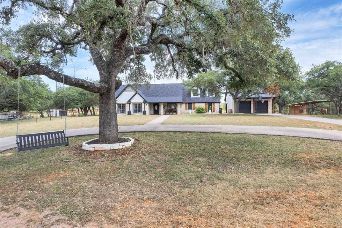 photo 3: 404 County Road 421, Spicewood TX 78669