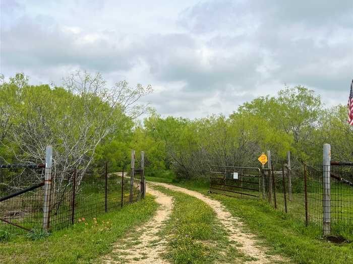 photo 2: 12130 State Park Road, Lockhart TX 78644