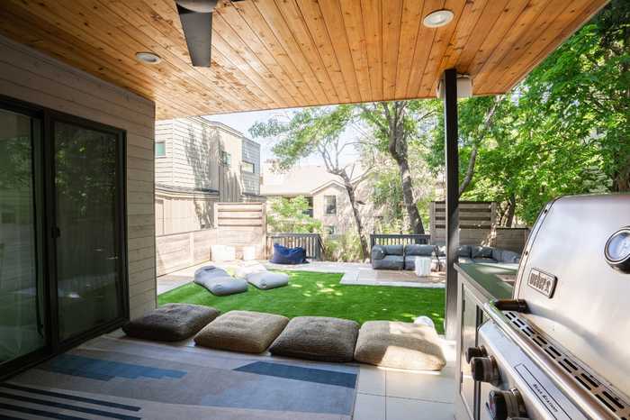 photo 2: 2901 Oak Crest Avenue, Austin TX 78704