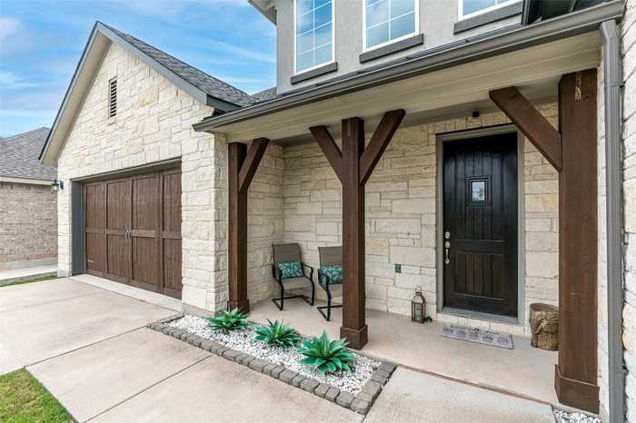 photo 2: 1613 Dusty Bend, Leander TX 78641