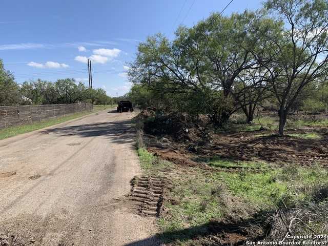 photo 1: Granite Boulevard, Marble Falls TX 78654