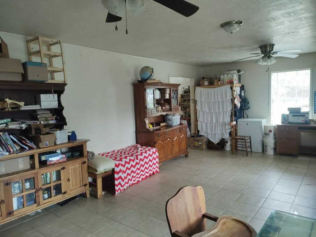 photo 3: 1128 Kay Street, Giddings TX 78942