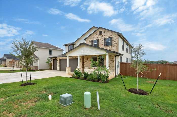 photo 2: 128 Jasmine Lane, Marble Falls TX 78654