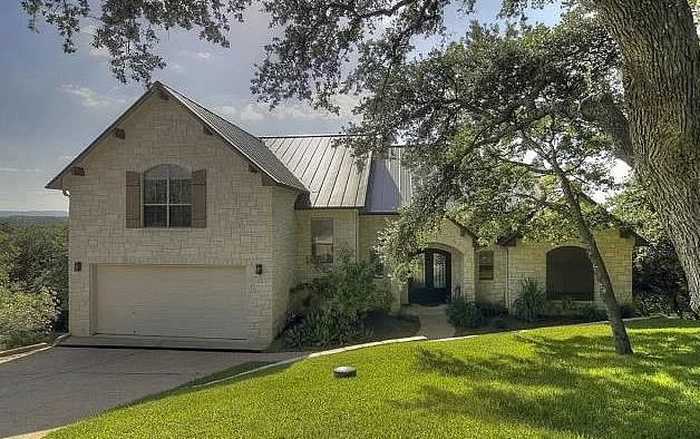 photo 1: 1017 Coventry Road, Spicewood TX 78669