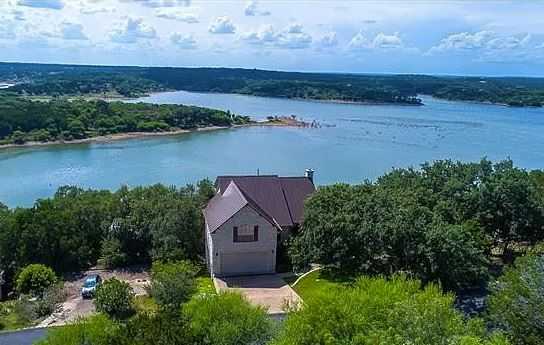 photo 3: 1017 Coventry Road, Spicewood TX 78669