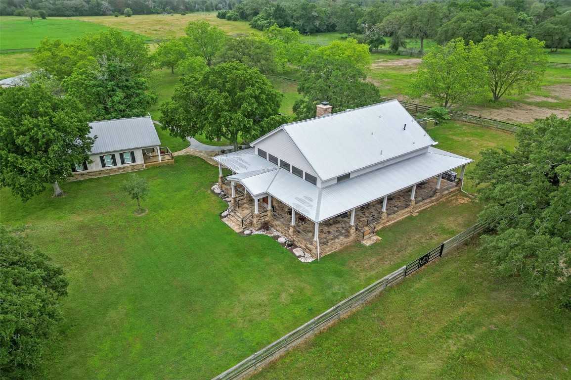 photo 3: 2233 County Road 323, Lexington TX 78947