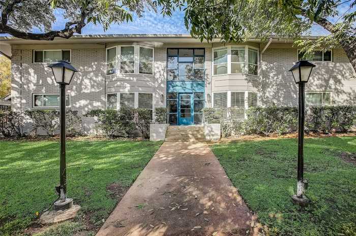 photo 1: 1210 Windsor Road Unit 101, Austin TX 78703