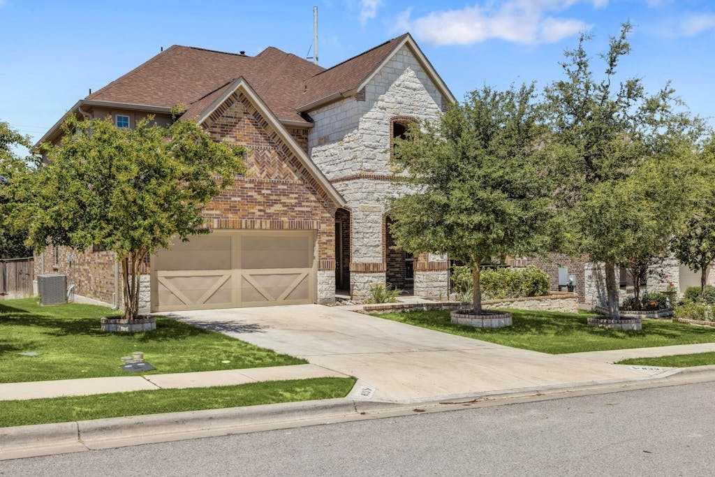 photo 3: 833 Richardson Lane, Leander TX 78641