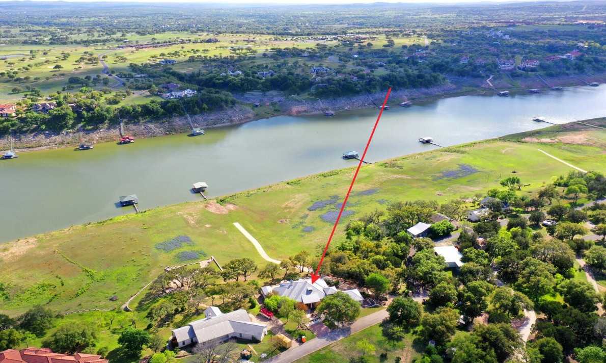 photo 2: 25507 S Peninsular Drive, Marble Falls TX 78654