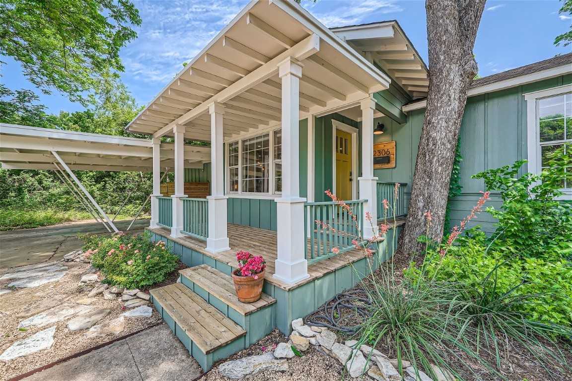 photo 3: 2306 W 49th Street, Austin TX 78756