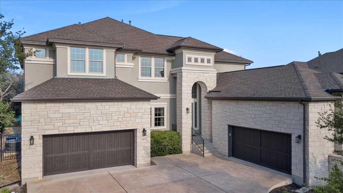 photo 2: 8909 Eagle Vista Court, Austin TX 78738