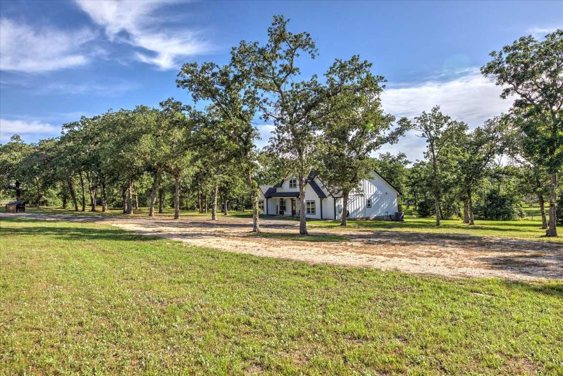 photo 1: 1711 County Road 457, Thorndale TX 76577