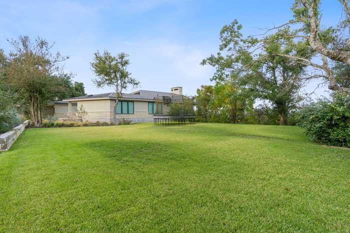 photo 32: 10 HEDGE Lane, Austin TX 78746