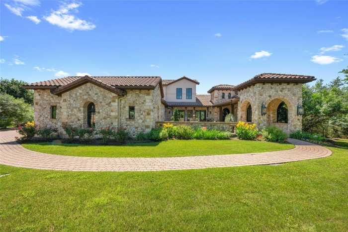 photo 1: 4333 Verano Drive, Austin TX 78735