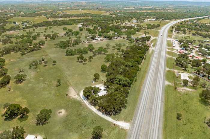 photo 2: 8270 E US Highway 190, Lampasas TX 76550