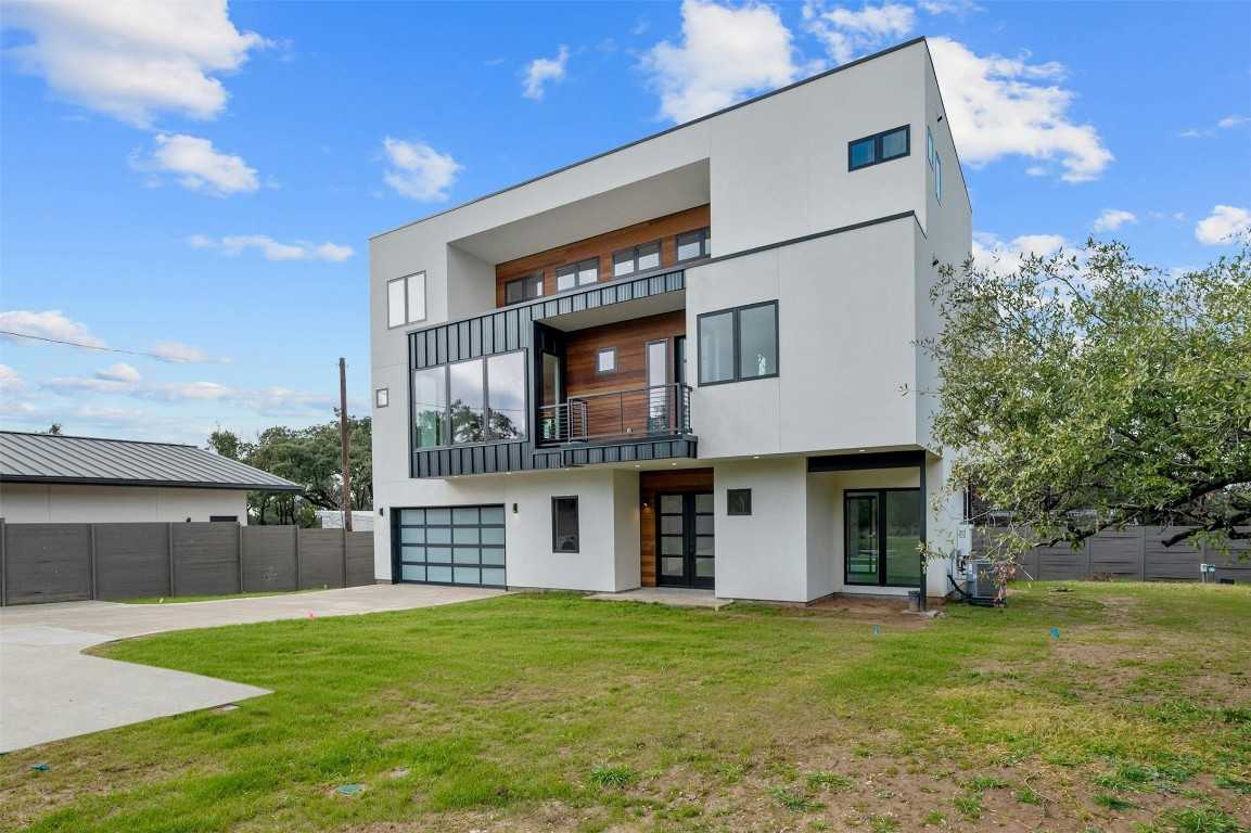 photo 2: 200 N Lake Hills Drive, Austin TX 78733