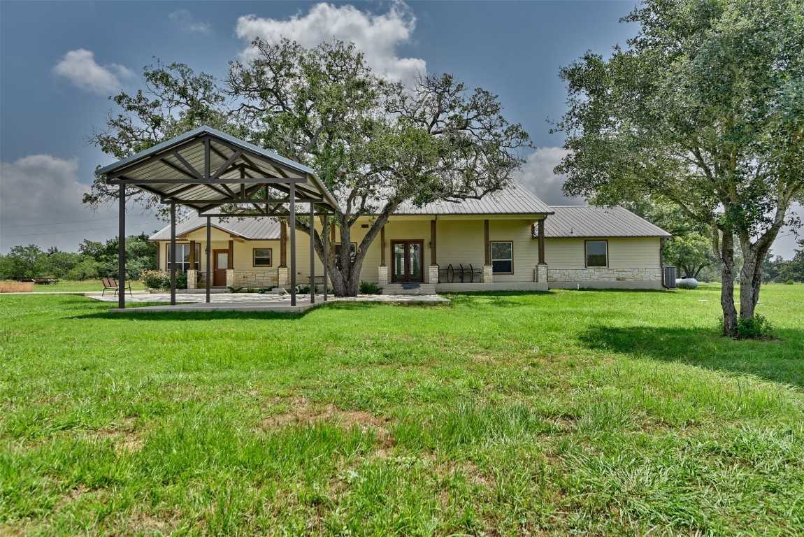 photo 2: 4939 Brown Road, Flatonia TX 78941