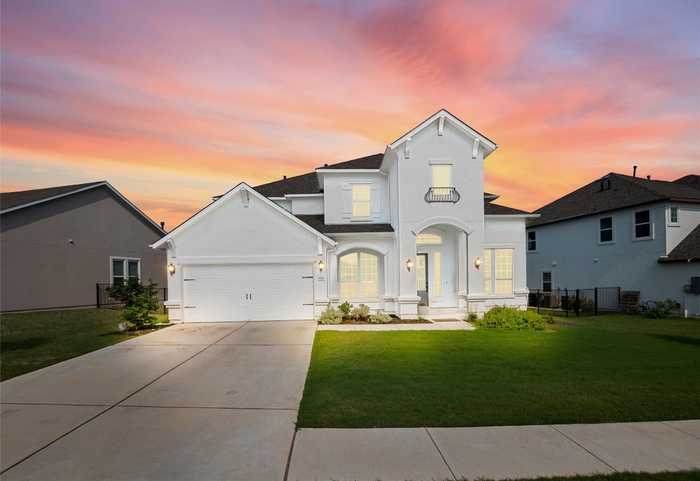 photo 2: 908 Villa Rialto View, Leander TX 78641