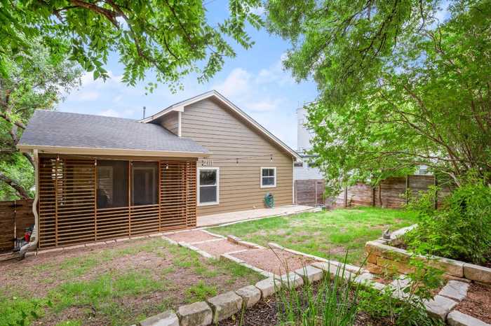 photo 2: 2111 E 8th Street, Austin TX 78702