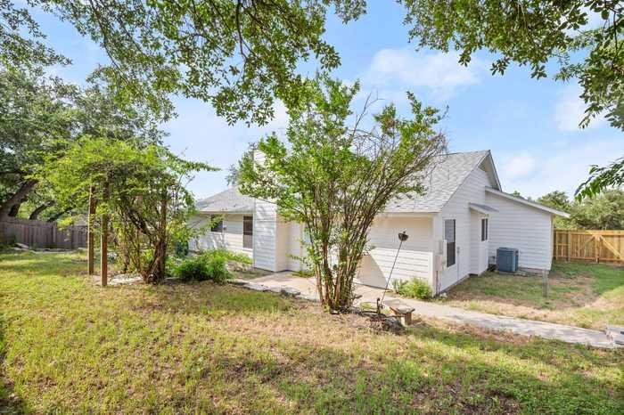 photo 24: 8304 Farmington Court, Austin TX 78736