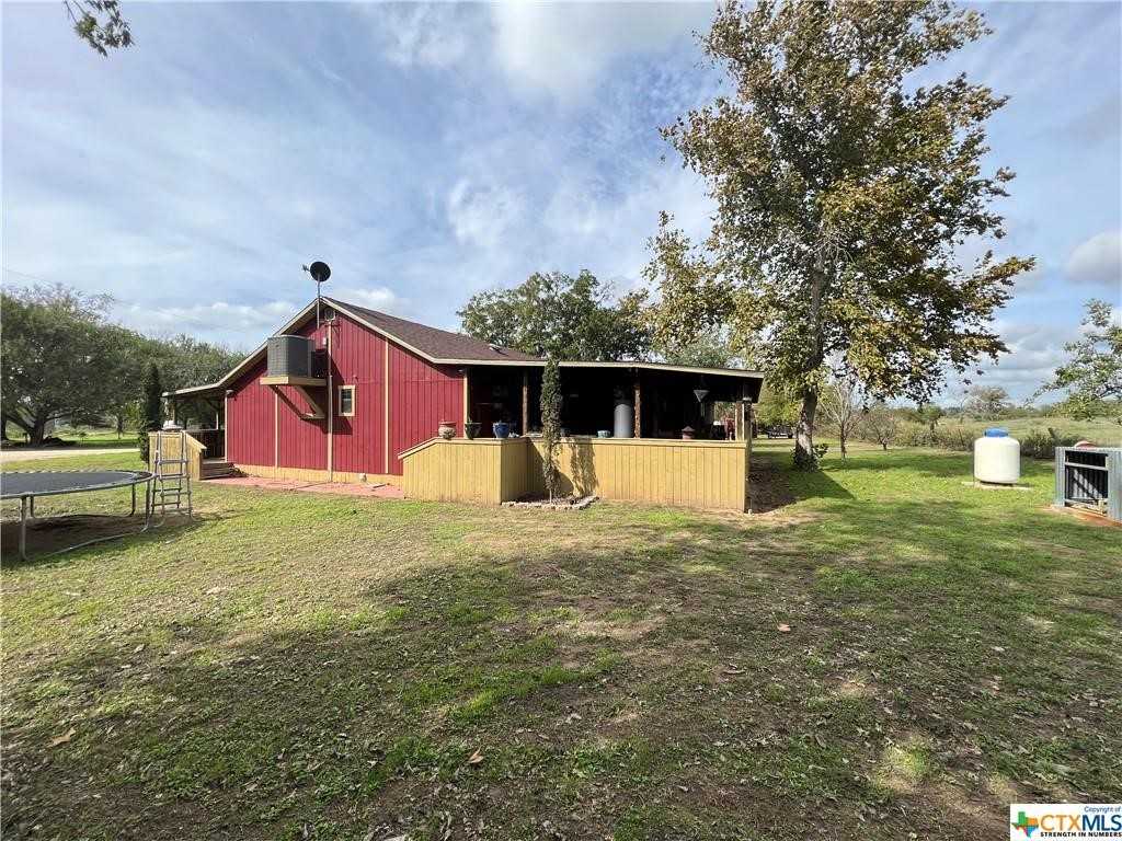 photo 2: 158 Dow Lane, Luling TX 78648