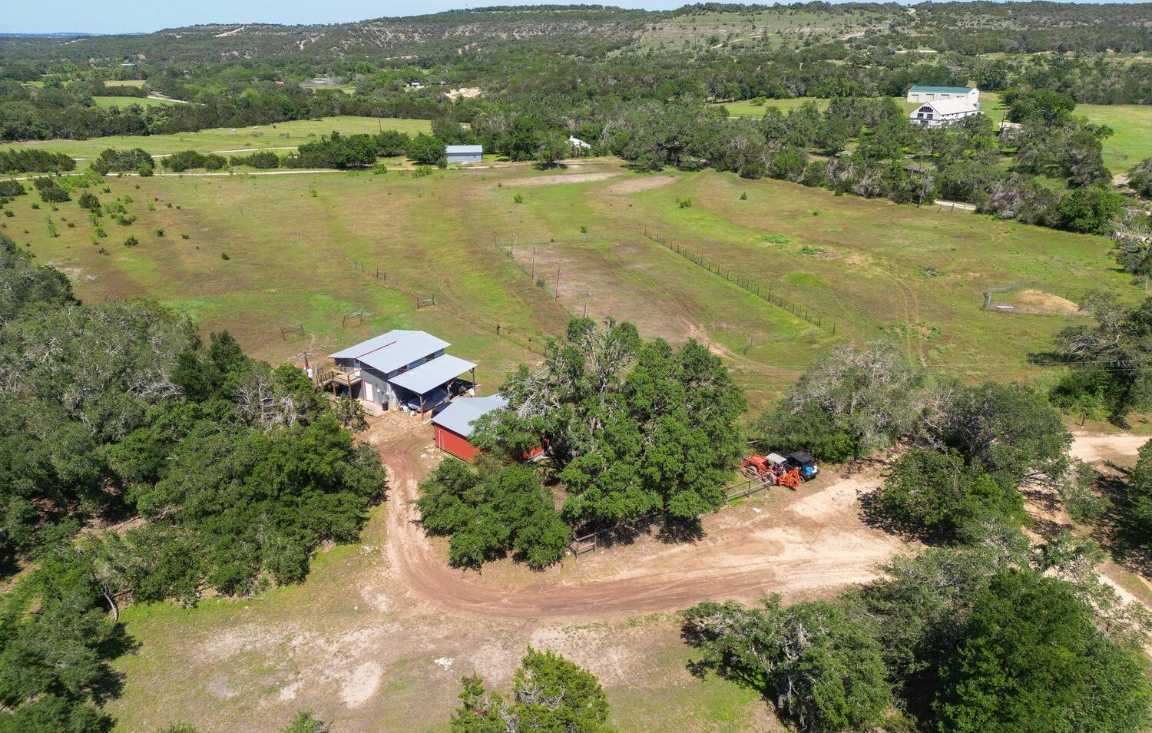 photo 2: 1750B Loop 165 Loop Unit B, Dripping Springs TX 78620