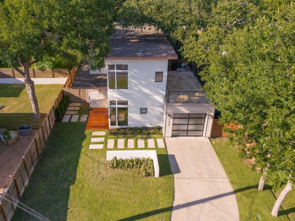 photo 3: 2408 W 9th Street, Austin TX 78703