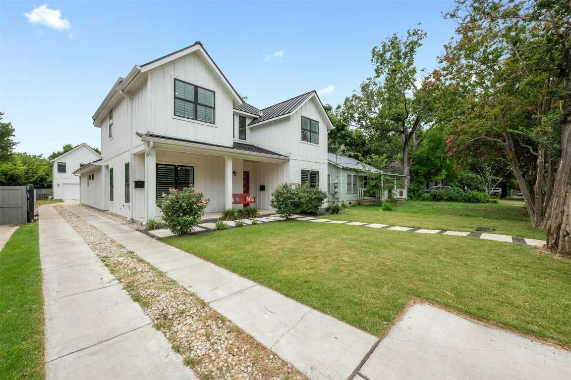 photo 2: 613 E 49th Street, Austin TX 78751